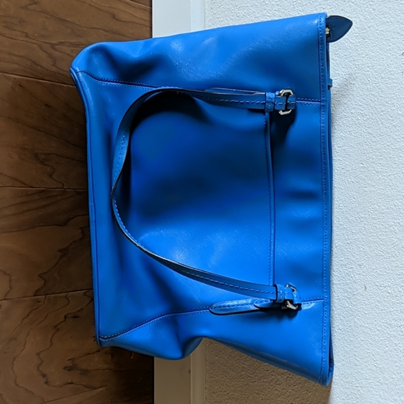 Coach Purse - Picture 2 of 7